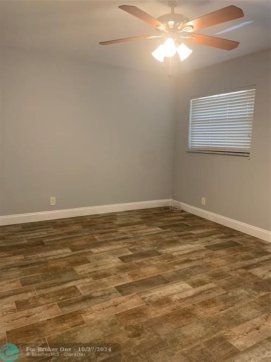 For Rent: $2,700 (3 beds, 2 baths, 1470 Square Feet)