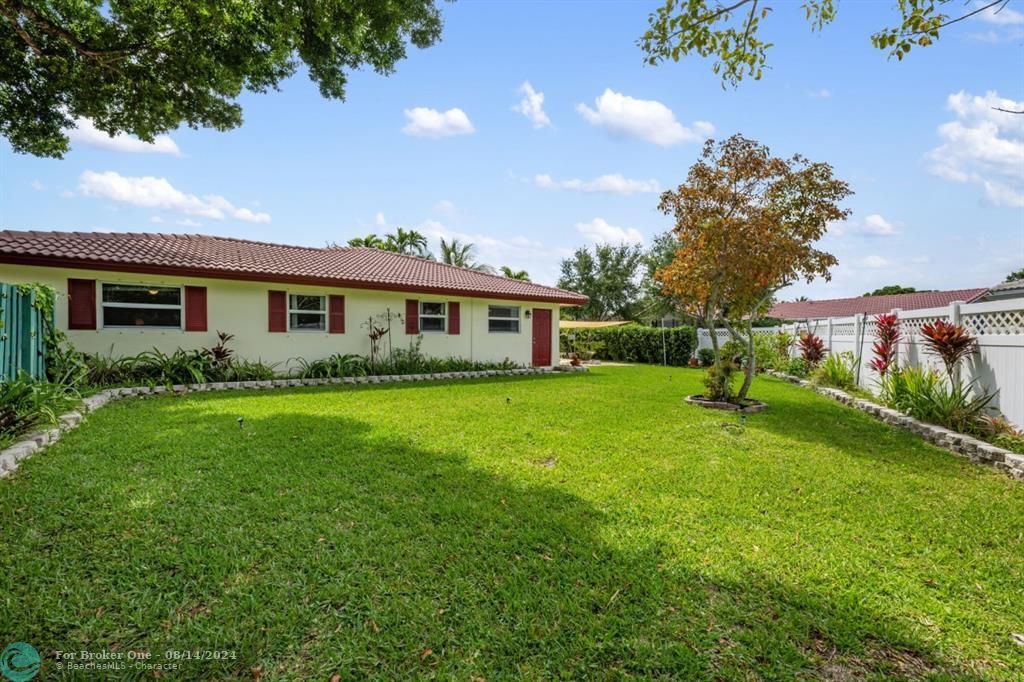 For Sale: $649,900 (3 beds, 2 baths, 2196 Square Feet)