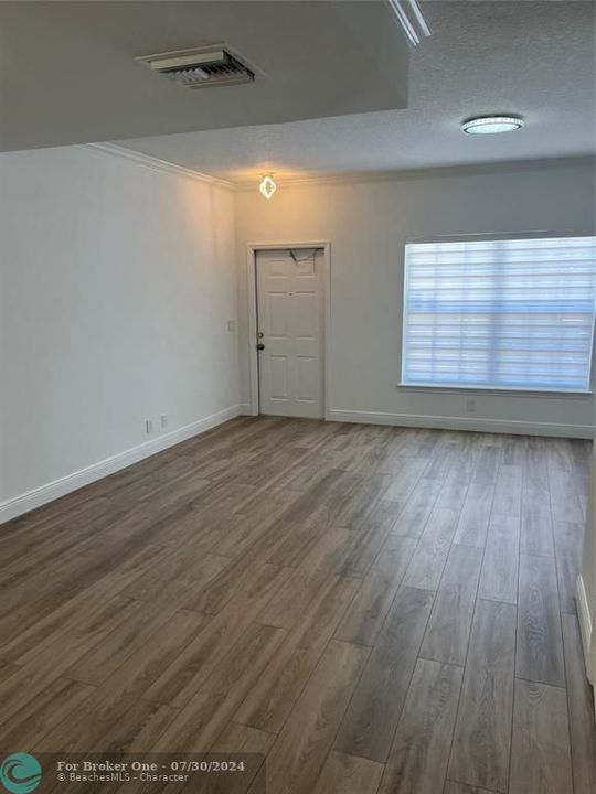 For Rent: $3,650 (2 beds, 2 baths, 1170 Square Feet)