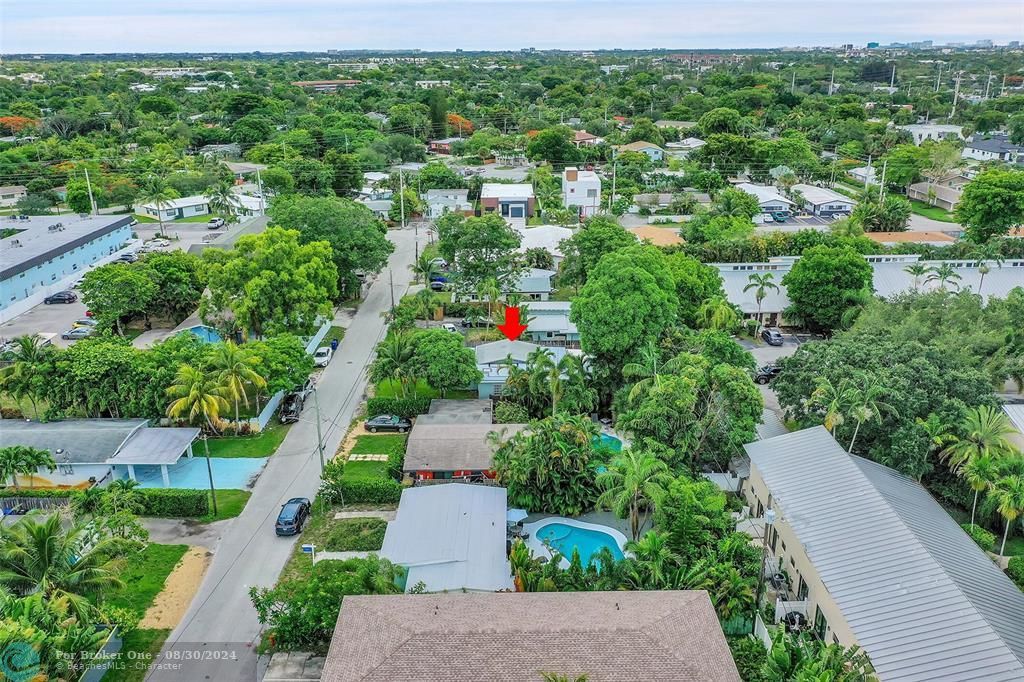 For Sale: $500,000 (4 beds, 2 baths, 1449 Square Feet)