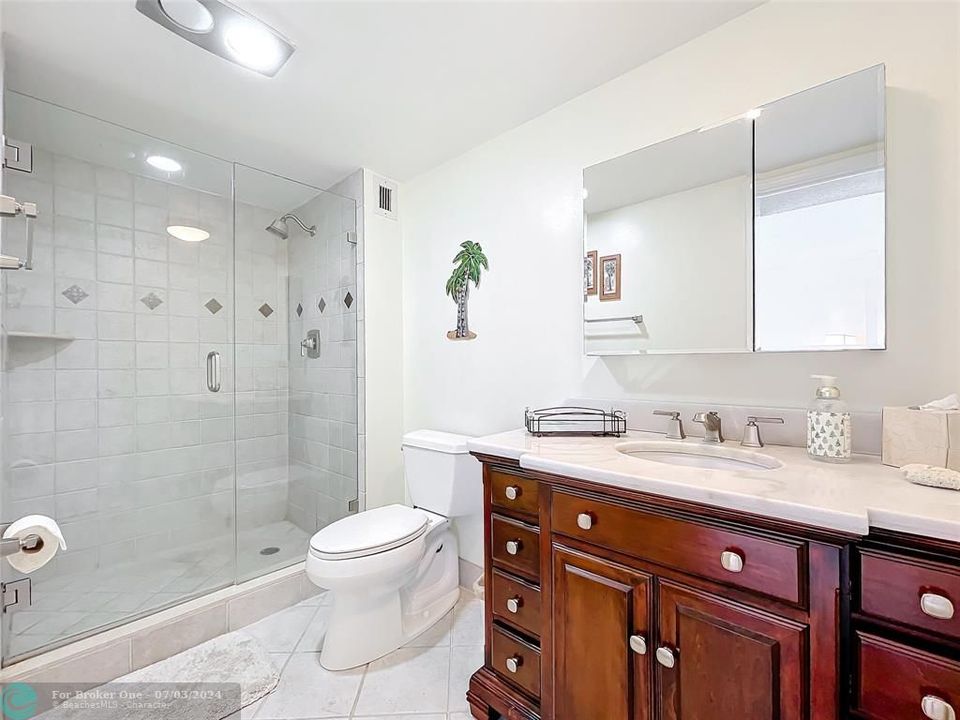 For Sale: $542,000 (2 beds, 2 baths, 1400 Square Feet)