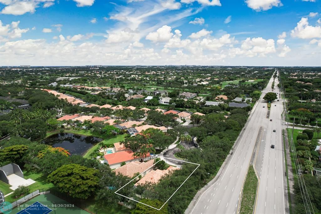 For Sale: $820,000 (3 beds, 3 baths, 2000 Square Feet)