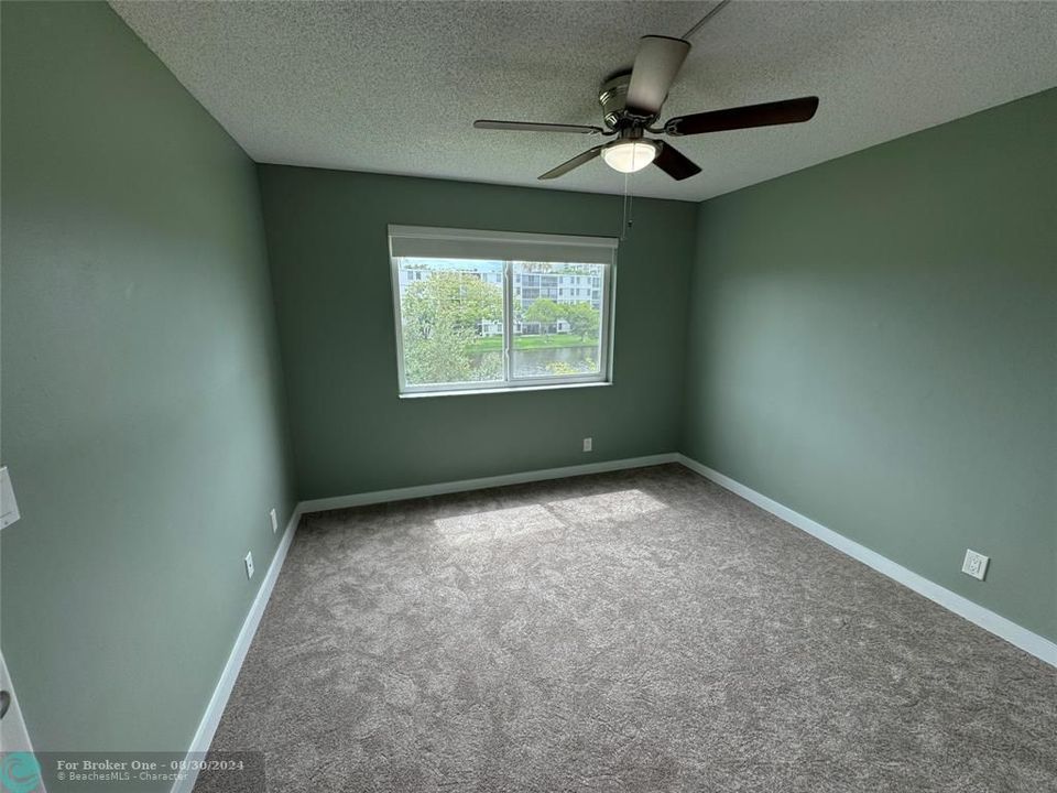 For Rent: $2,000 (2 beds, 2 baths, 770 Square Feet)