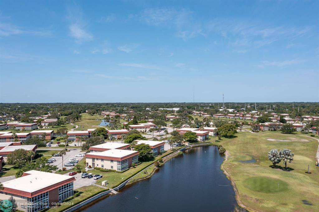 Active With Contract: $172,000 (2 beds, 2 baths, 1000 Square Feet)