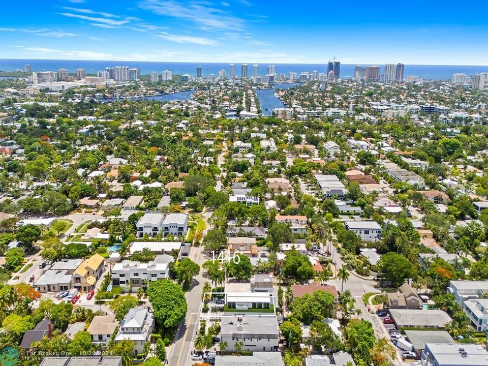 For Sale: $2,495,000 (3 beds, 2 baths, 3369 Square Feet)