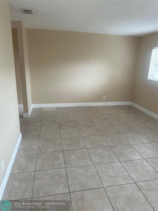 For Rent: $1,750 (1 beds, 1 baths, 0 Square Feet)