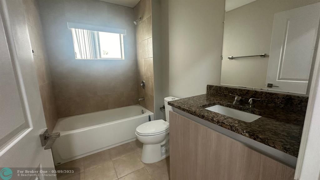 Недавно арендовано: $2,700 (3 спален, 2 ванн, 1416 Квадратных фут)