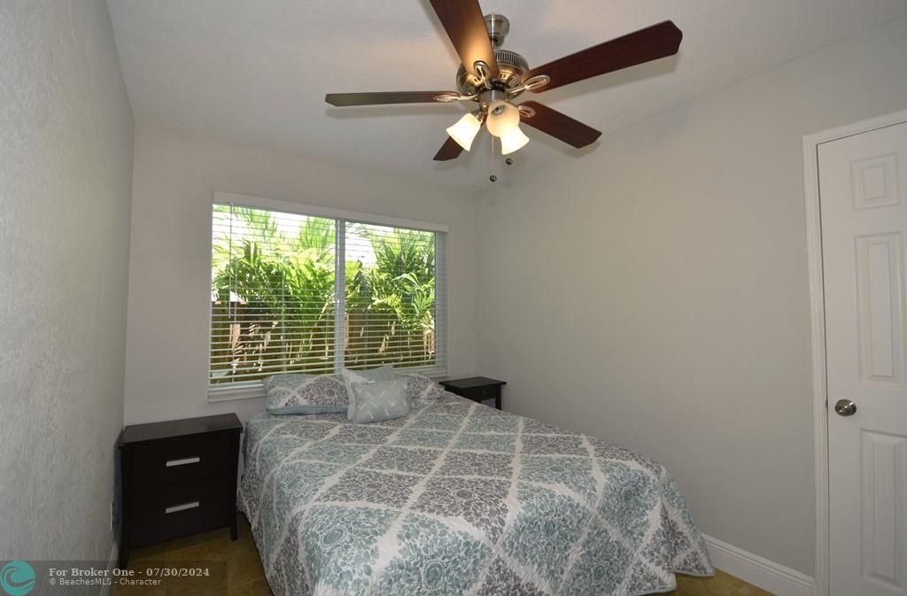 For Rent: $2,950 (3 beds, 1 baths, 0 Square Feet)