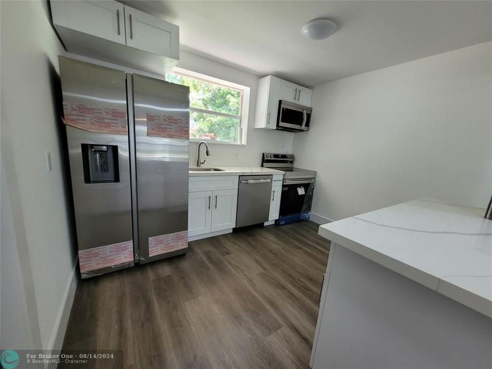 For Sale: $540,000 (3 beds, 2 baths, 1340 Square Feet)