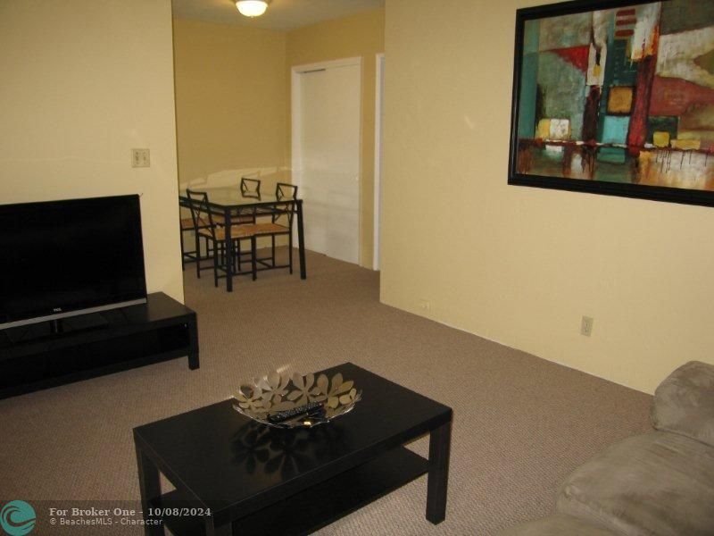 For Rent: $1,695 (1 beds, 1 baths, 0 Square Feet)