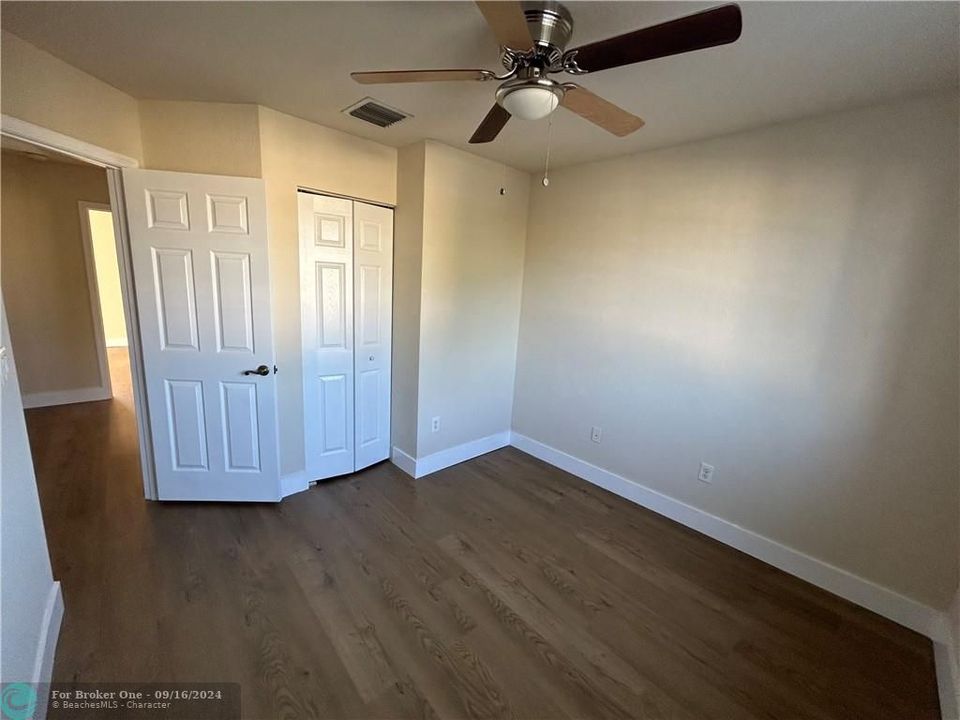 For Rent: $2,800 (3 beds, 2 baths, 1265 Square Feet)