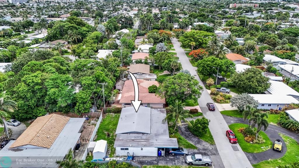 Active With Contract: $550,000 (5 beds, 3 baths, 2010 Square Feet)