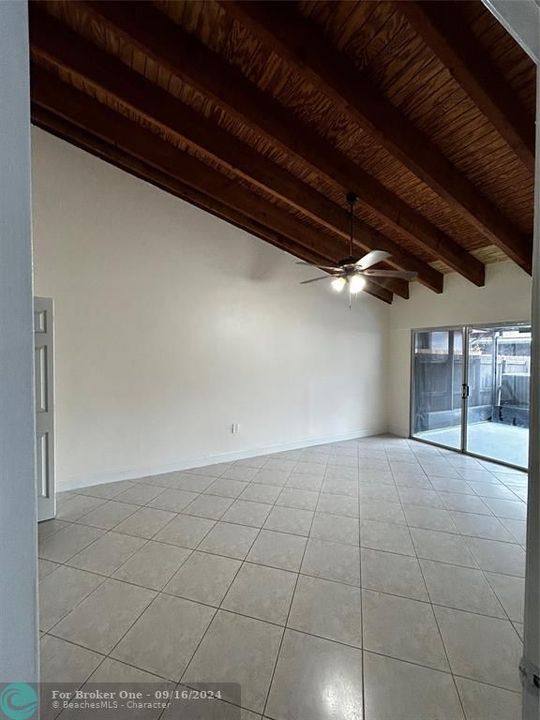 En Venta: $405,000 (2 camas, 2 baños, 1196 Pies cuadrados)