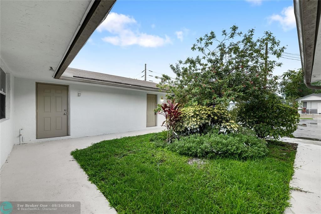 Active With Contract: $675,000 (0 beds, 0 baths, 2225 Square Feet)