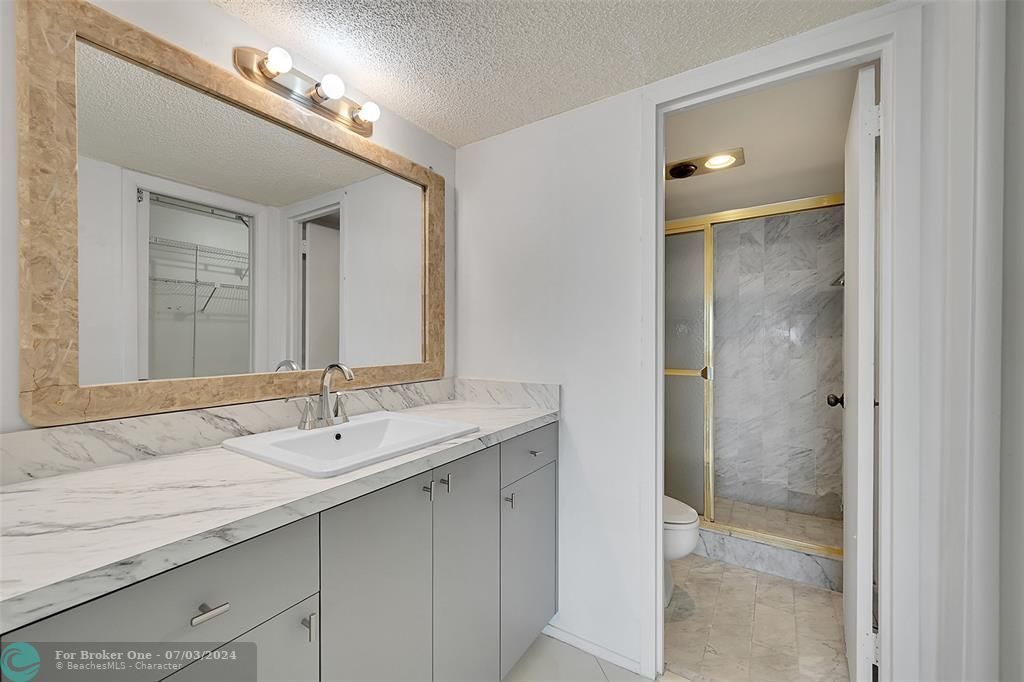 For Rent: $2,950 (2 beds, 2 baths, 1248 Square Feet)