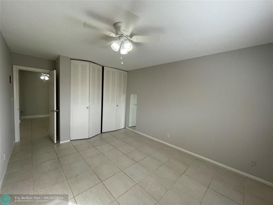 For Rent: $1,525 (1 beds, 1 baths, 680 Square Feet)