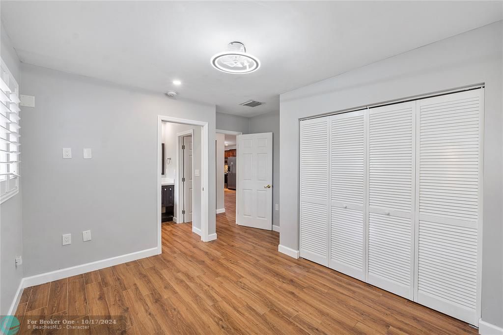 Active With Contract: $950,000 (0 beds, 0 baths, 2698 Square Feet)