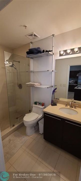 For Rent: $4,200 (2 beds, 2 baths, 1210 Square Feet)