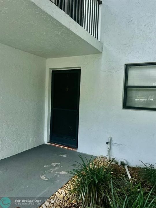 For Rent: $2,650 (2 beds, 2 baths, 1292 Square Feet)