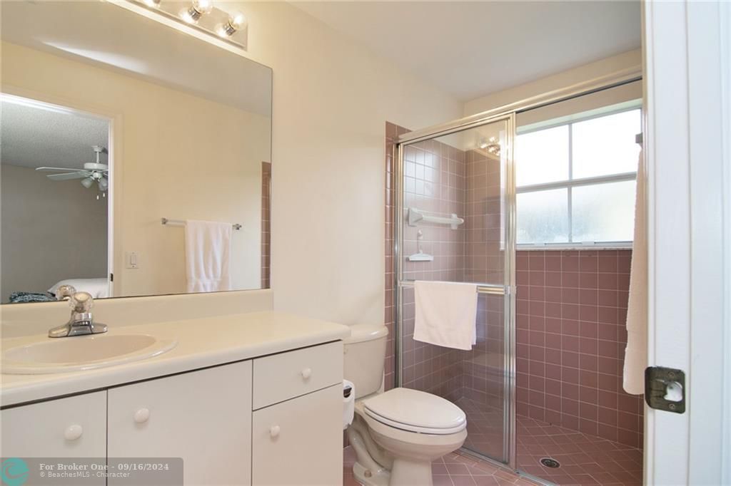 For Rent: $3,200 (2 beds, 2 baths, 1208 Square Feet)