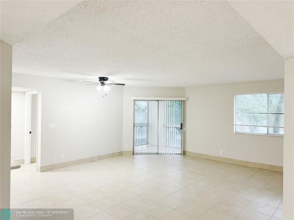 For Rent: $2,850 (3 beds, 2 baths, 1100 Square Feet)