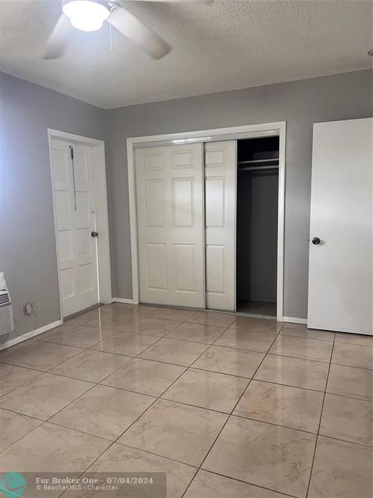 For Rent: $1,650 (2 beds, 1 baths, 900 Square Feet)