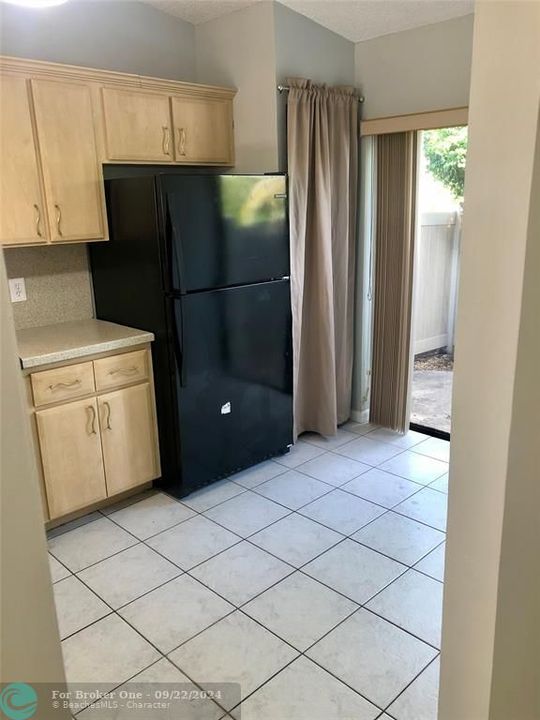 For Rent: $2,500 (2 beds, 2 baths, 1068 Square Feet)