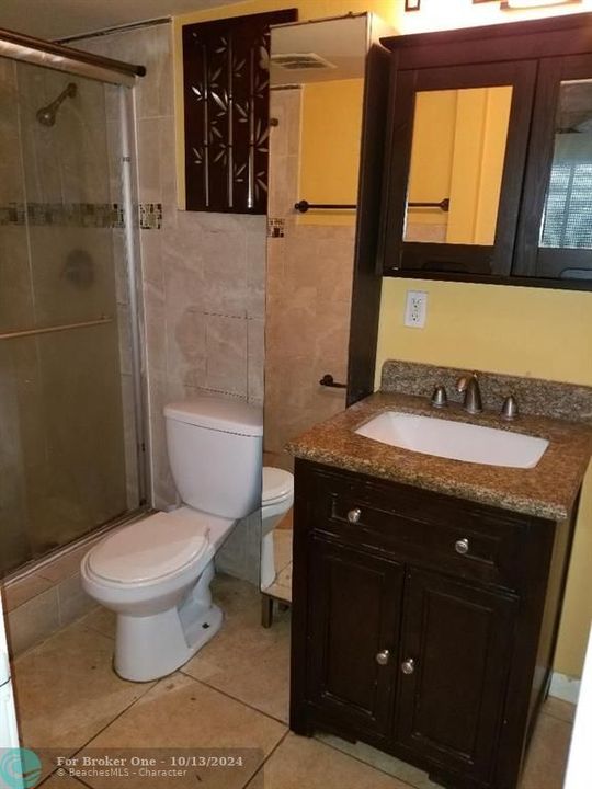 For Rent: $1,950 (2 beds, 2 baths, 958 Square Feet)