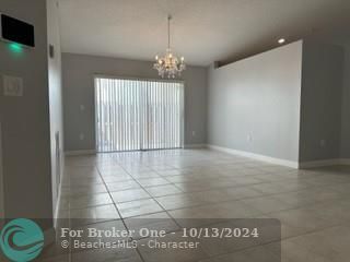 For Rent: $3,600 (3 beds, 2 baths, 1685 Square Feet)