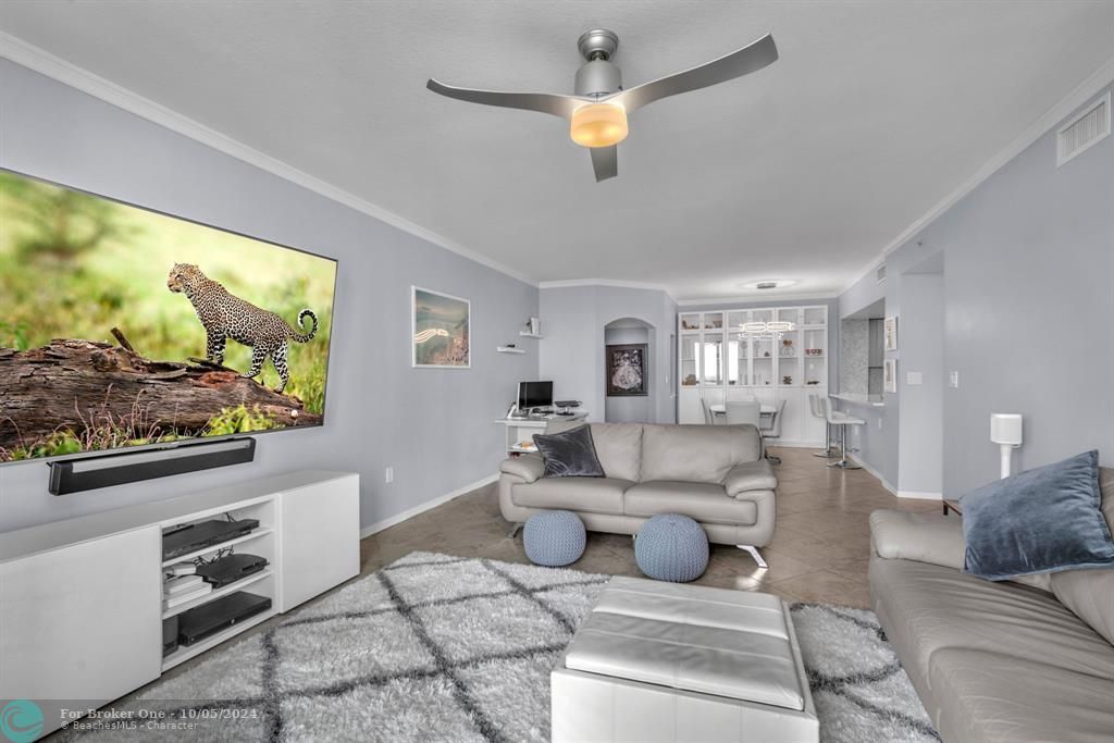 For Sale: $575,000 (2 beds, 2 baths, 1558 Square Feet)