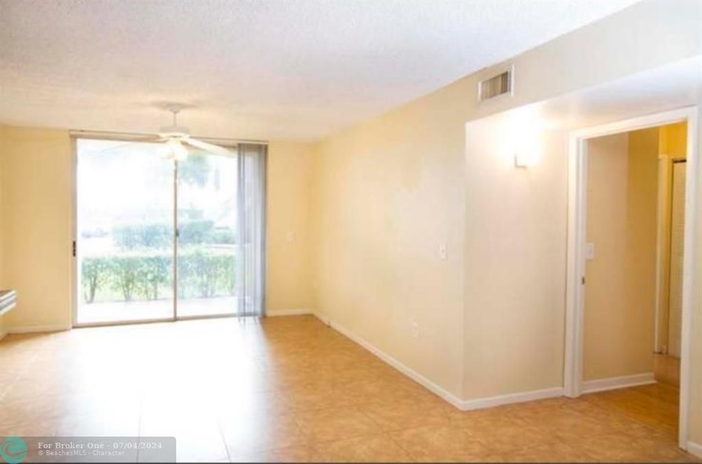 For Rent: $1,975 (2 beds, 2 baths, 0 Square Feet)