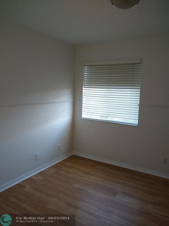 For Rent: $2,500 (2 beds, 2 baths, 1050 Square Feet)