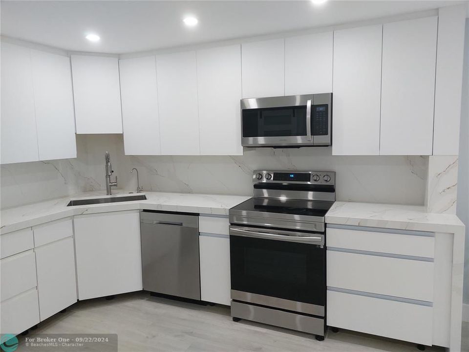 For Rent: $2,600 (3 beds, 2 baths, 0 Square Feet)