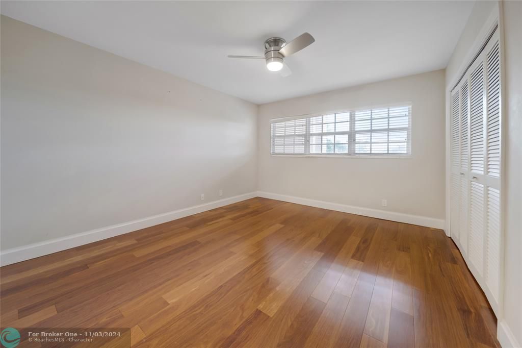 For Rent: $2,300 (2 beds, 2 baths, 1064 Square Feet)