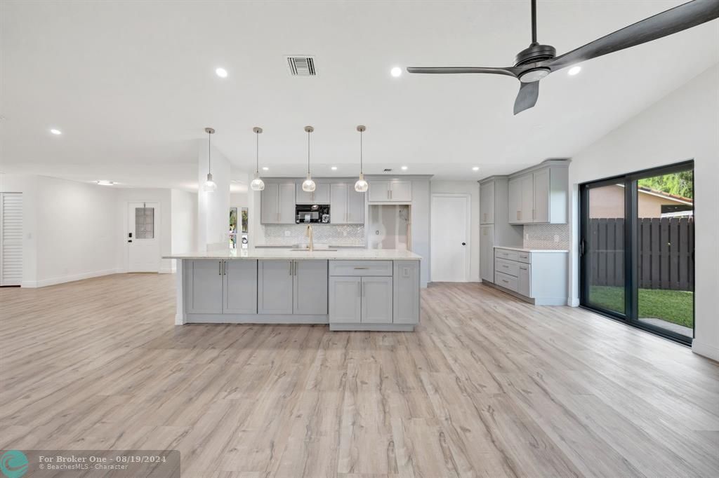 Active With Contract: $649,900 (4 beds, 2 baths, 2130 Square Feet)