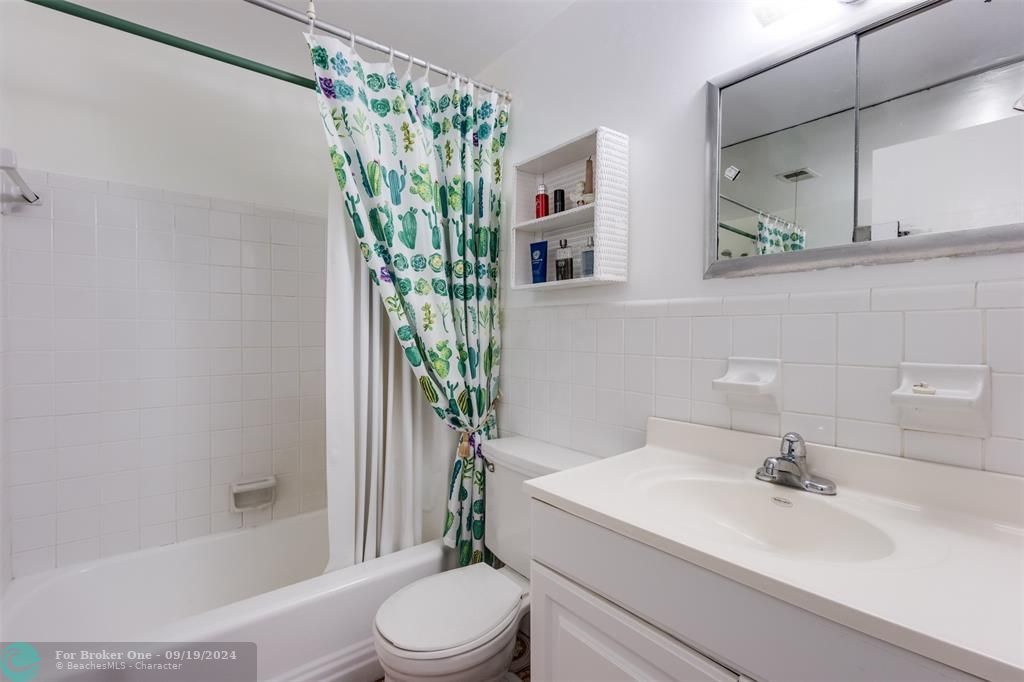 Active With Contract: $87,000 (1 beds, 1 baths, 625 Square Feet)