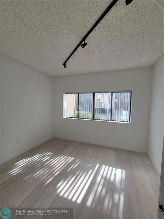 For Rent: $2,050 (2 beds, 2 baths, 0 Square Feet)