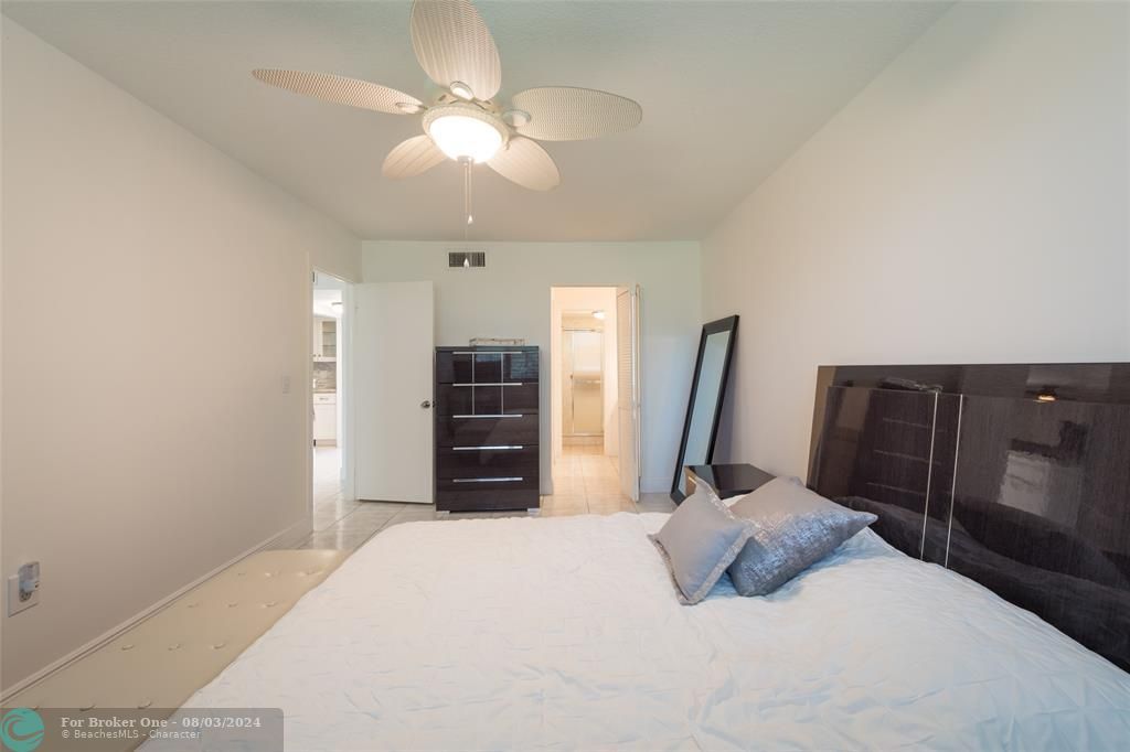 For Sale: $119,000 (1 beds, 1 baths, 850 Square Feet)