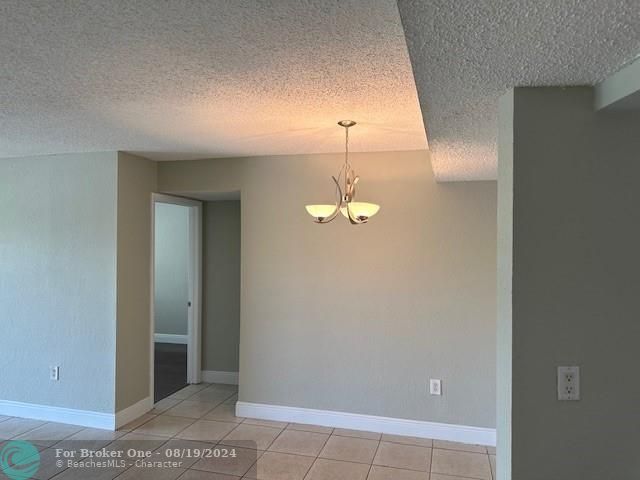 For Rent: $2,200 (2 beds, 2 baths, 1252 Square Feet)