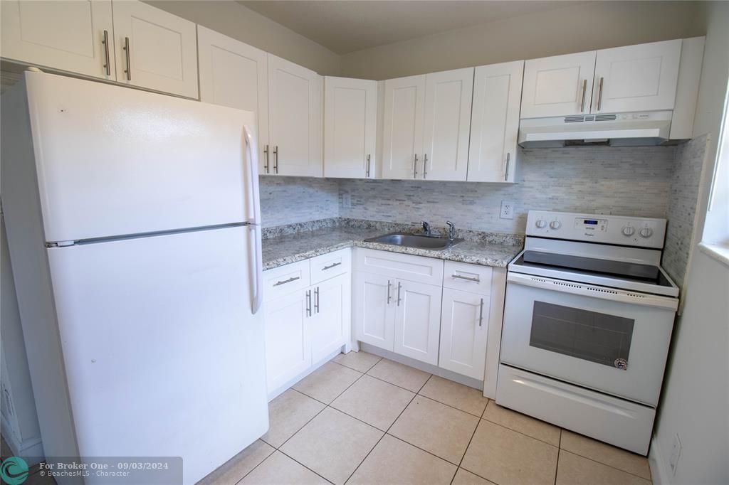 For Rent: $2,049 (2 beds, 1 baths, 0 Square Feet)