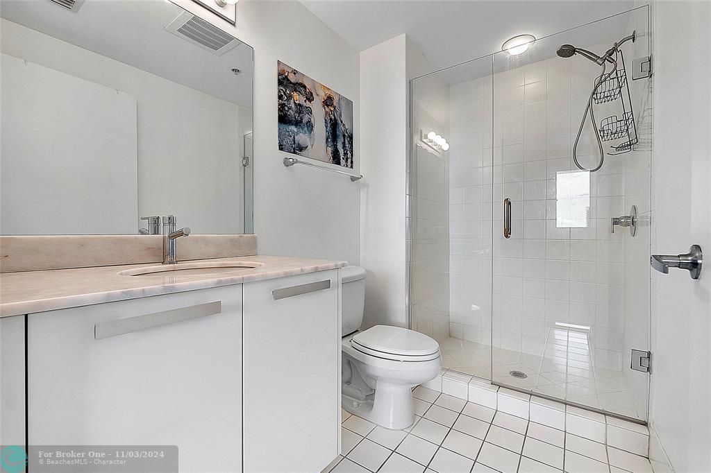 Recently Sold: $699,999 (2 beds, 2 baths, 1174 Square Feet)