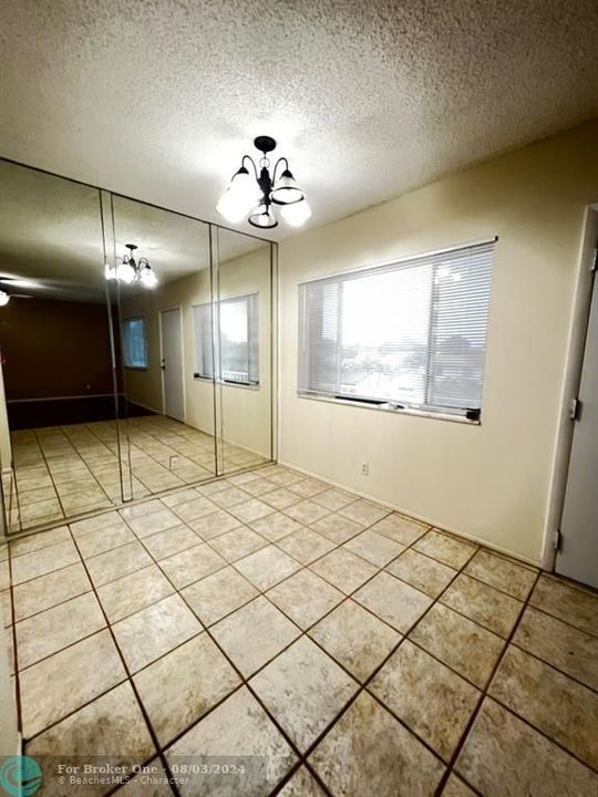 For Rent: $1,900 (2 beds, 2 baths, 756 Square Feet)