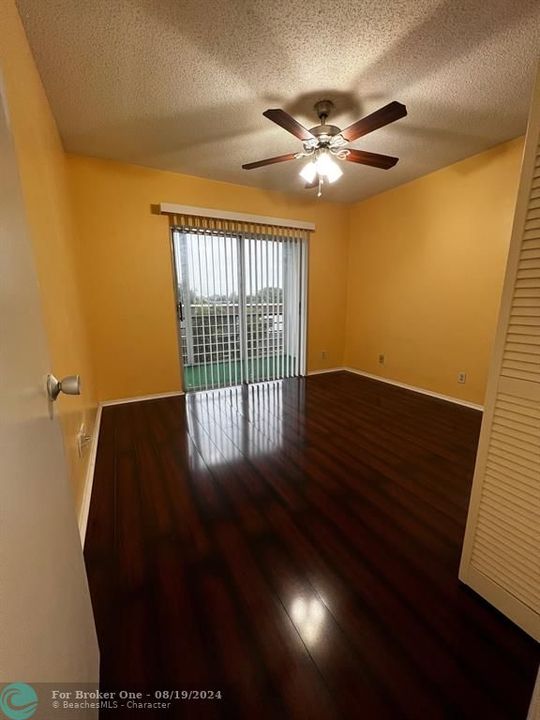 For Rent: $1,900 (2 beds, 2 baths, 756 Square Feet)