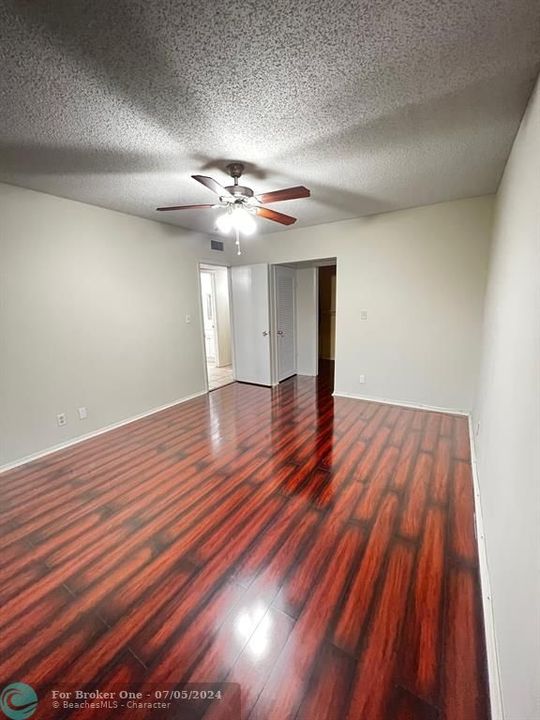 For Rent: $1,900 (2 beds, 2 baths, 756 Square Feet)