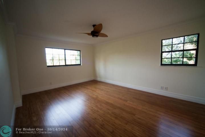 For Rent: $6,750 (3 beds, 2 baths, 1900 Square Feet)