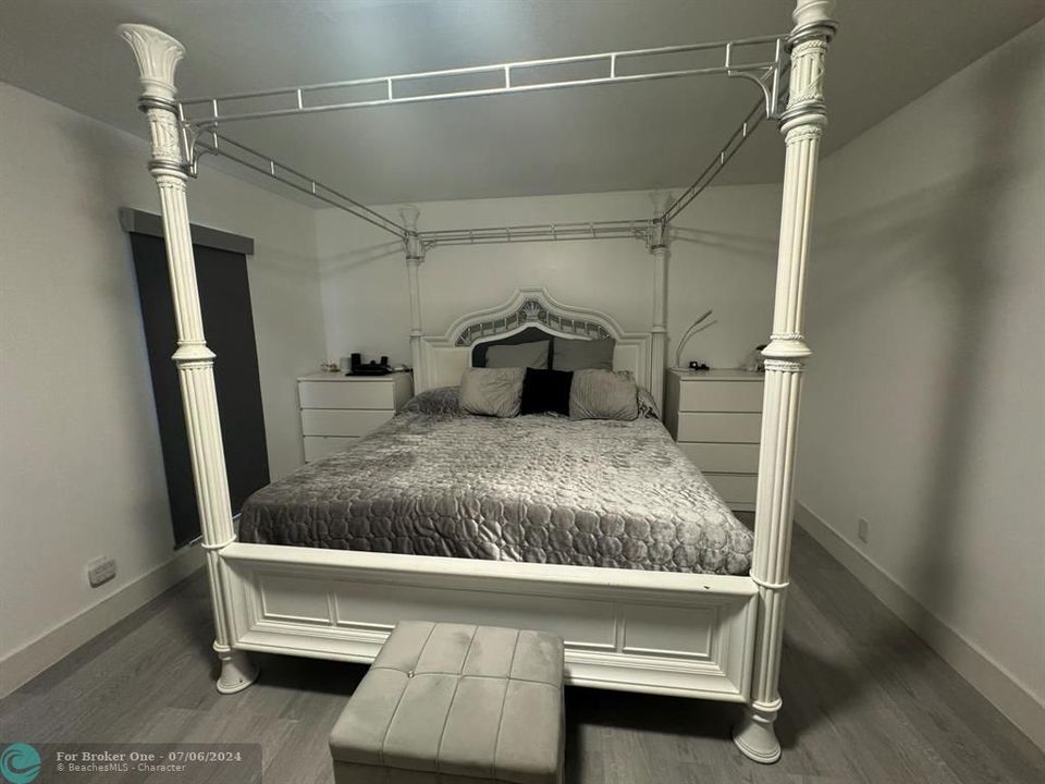 En Venta: $539,000 (4 camas, 2 baños, 1684 Pies cuadrados)