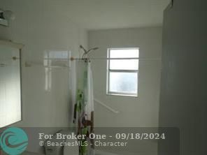 For Rent: $1,600 (2 beds, 2 baths, 1010 Square Feet)