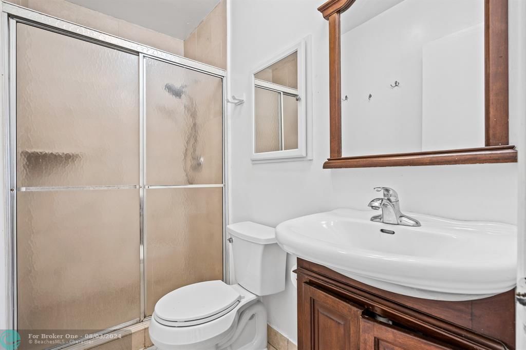 出租: $4,499 (3 贝兹, 2 浴室, 1486 平方英尺)