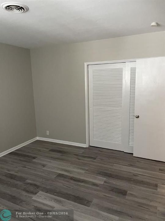 For Rent: $2,499 (2 beds, 2 baths, 4615 Square Feet)