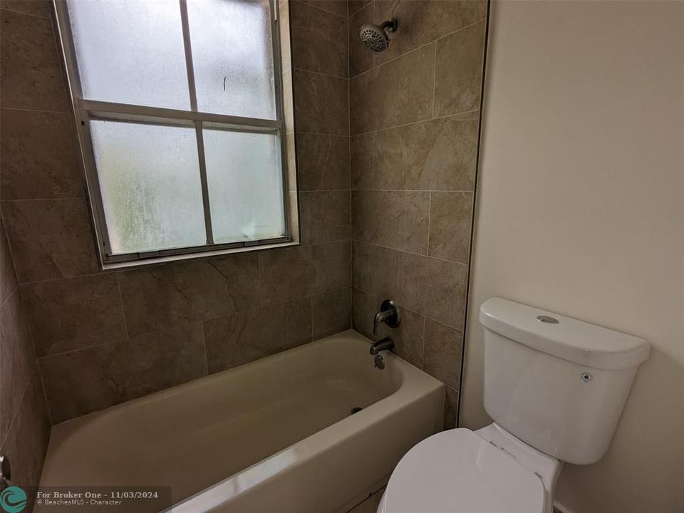 For Sale: $530,900 (3 beds, 2 baths, 1844 Square Feet)